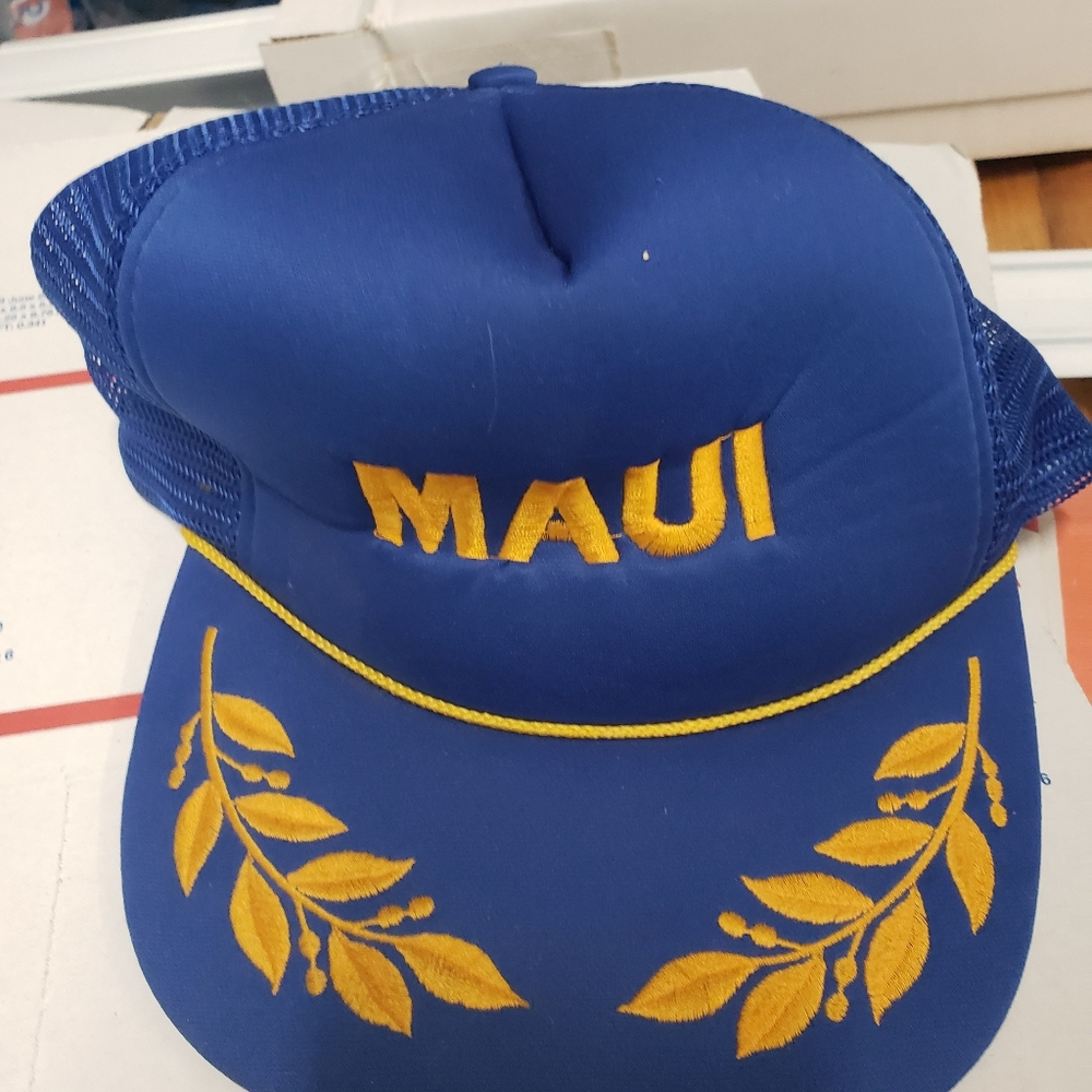 vintage Hawaiian Maui trucker hat(snapback)
